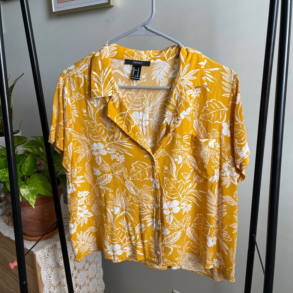 Tropical Yellow Top 🌴